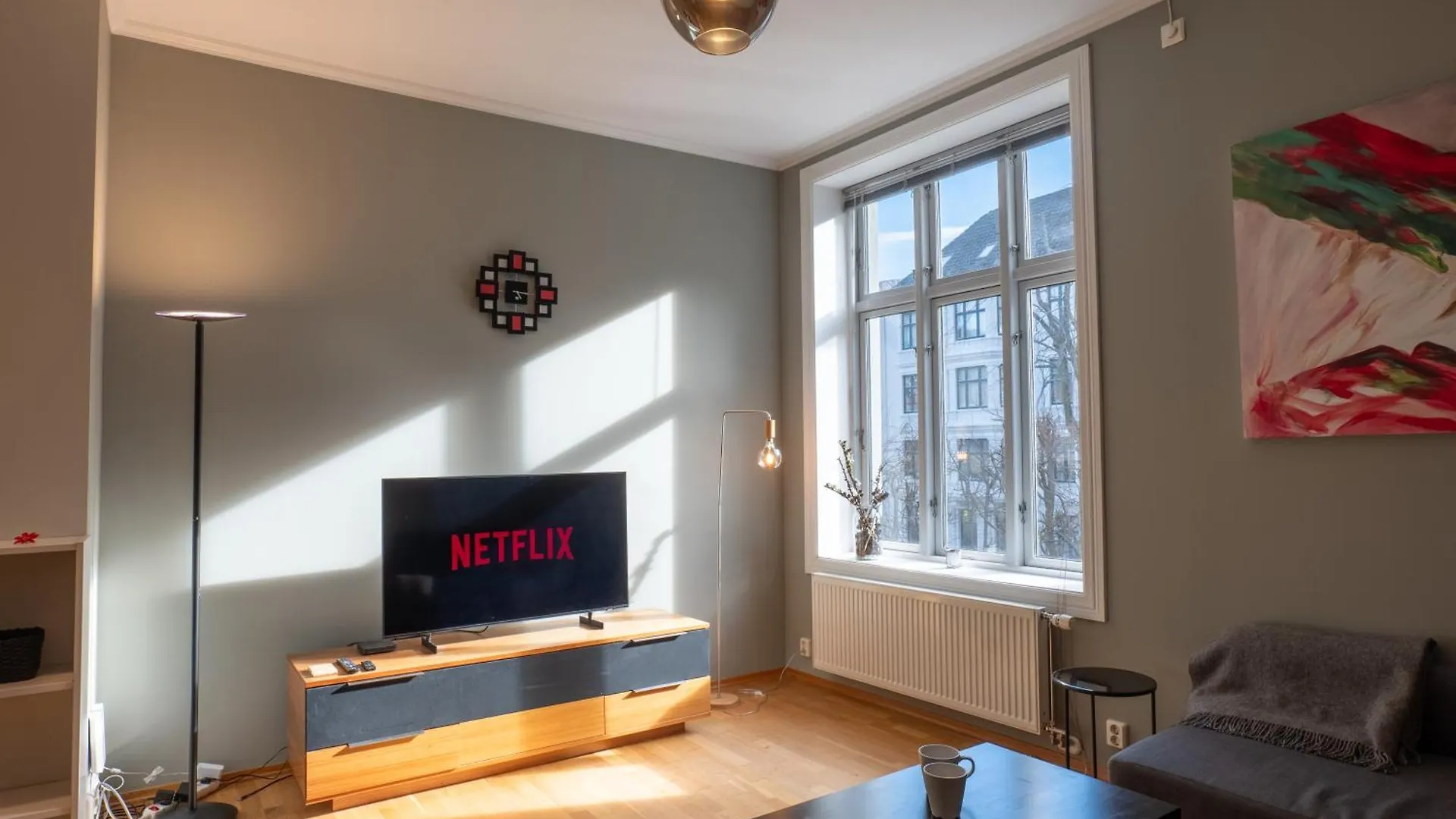 Roomsly Apartments - Prime Location And Modern Comfort Bergen